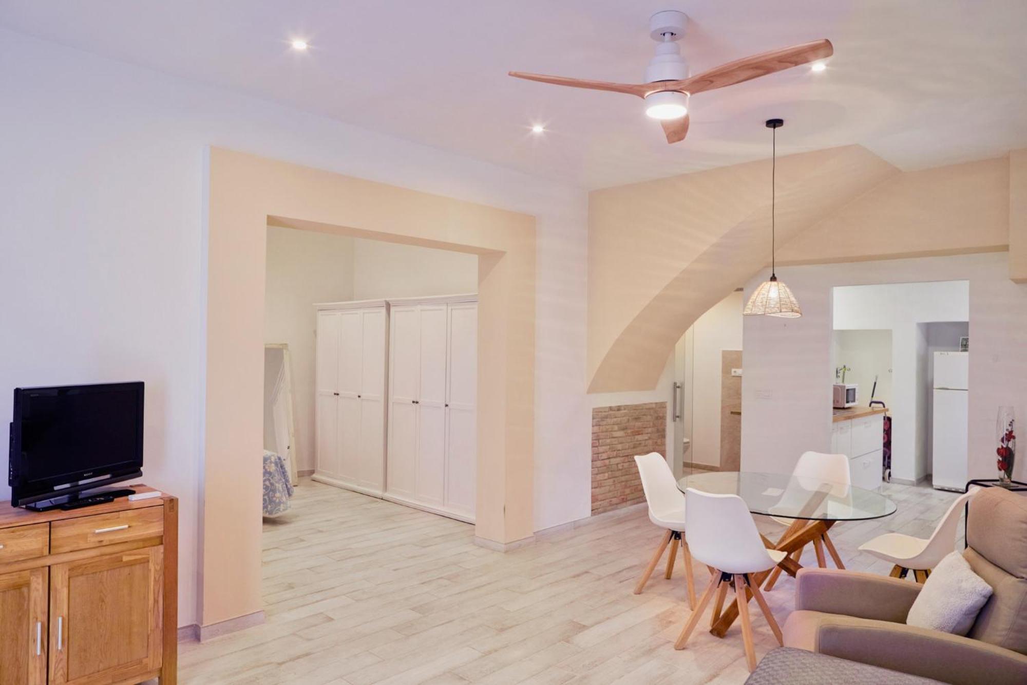 Loft Con Encanto En El Corazon Historico De Peralada Zewnętrze zdjęcie